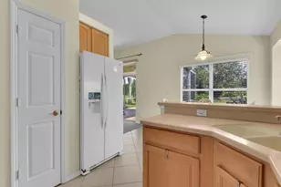 2012 Oxford Ridge Cir, Lehigh Acres, FL 33973 - Photo 6