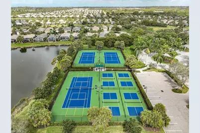 2549 Verdmont Ct, Cape Coral, FL 33991 - Photo 12