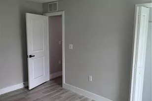 1105 NW 21st Ave, Cape Coral, FL 33993 - Photo 16