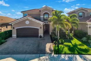 11727 Kati Falls Ln, Fort Myers, FL 33913 - Photo 2