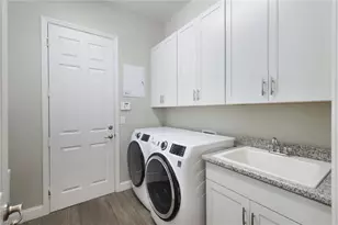 11727 Kati Falls Ln, Fort Myers, FL 33913 - Photo 34