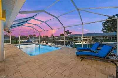 211 SE 37th Ln, Cape Coral, FL 33904 - Photo 44