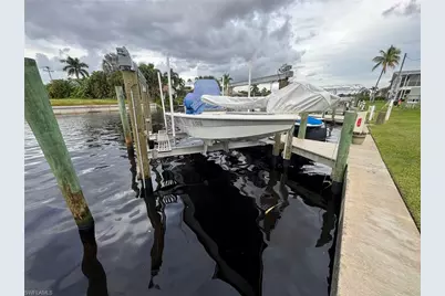 1715 SE 46th Ln #3, Cape Coral, FL 33904 - Photo 4