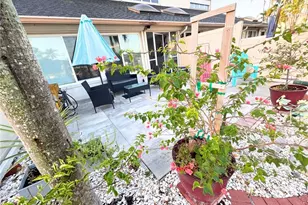 1715 SE 46th Ln, Cape Coral, FL 33904 - Photo 10