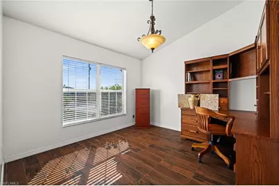 121 NE 11th Ter, Cape Coral, FL 33909 - Photo 6