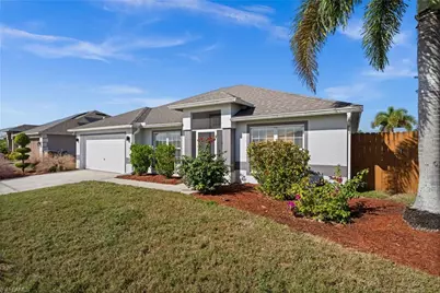 121 NE 11th Ter, Cape Coral, FL 33909 - Photo 12