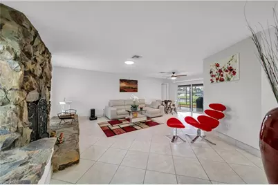 3746 SE 1st Pl, Cape Coral, FL 33904 - Photo 6