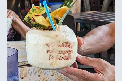 545 SE 4th Ter, Cape Coral, FL 33990 - Photo 34