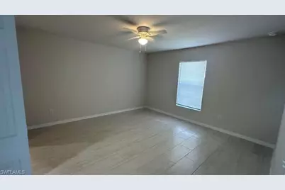 509 SE 4th Ter, Cape Coral, FL 33990 - Photo 12