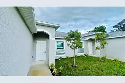 509 SE 4th Ter, Cape Coral, FL 33990 - Photo 4