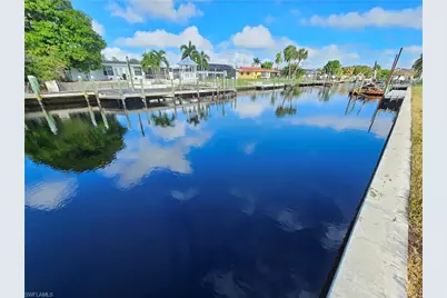 5340 Congo Ct, Cape Coral, FL 33904 - Photo 2