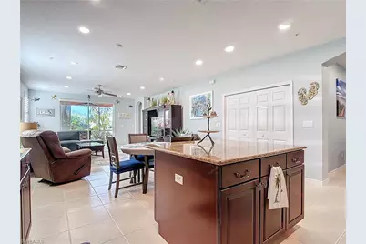 9631 Spanish Moss Way #3911, Bonita Springs, FL 34135 - Photo 6