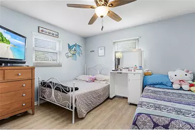 1444 SE 11th Ter, Cape Coral, FL 33990 - Photo 16