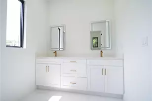 905 E 6th St, Lehigh Acres, FL 33972 - Photo 10