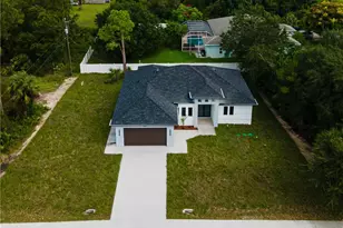 905 E 6th St, Lehigh Acres, FL 33972 - Photo 4