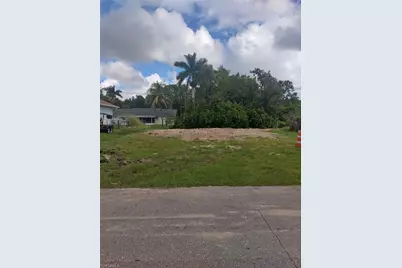 65 Cardinal Dr, North Fort Myers, FL 33917 - Photo 2