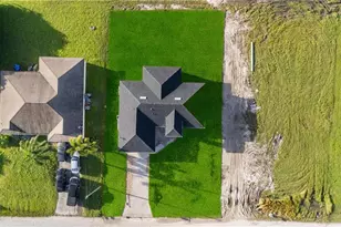 2300 NW 8th Terrace, Cape Coral, FL 33993 - Photo 28