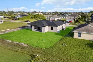 2300 NW 8th Terrace, Cape Coral, FL 33993 - Photo 30