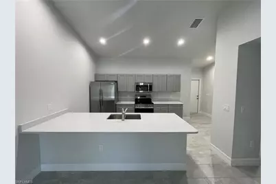 1423 Gleason Pkwy, Cape Coral, FL 33914 - Photo 4