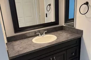 215 SE 15th Pl, Cape Coral, FL 33990 - Photo 20