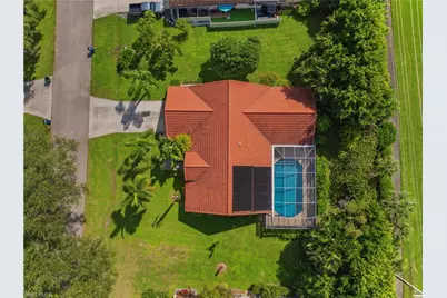 690 Morningmist Ln, Lehigh Acres, FL 33974 - Photo 4