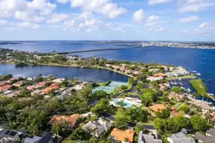 9697 Galley Ct, Fort Myers, FL 33919 - Photo 38