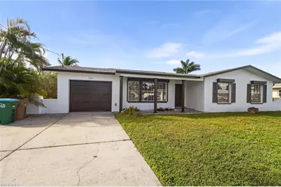 2014 SE 12th Ter, Cape Coral, FL 33990 - Photo 2