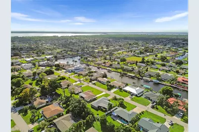 2014 SE 12th Ter, Cape Coral, FL 33990 - Photo 32