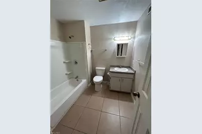 211 Park Ave #19, Labelle, FL 33935 - Photo 8