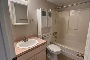 211 Park Ave, Labelle, FL 33935 - Photo 6