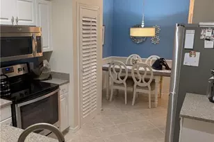 19460 Cromwell Ct, Fort Myers, FL 33912 - Photo 8