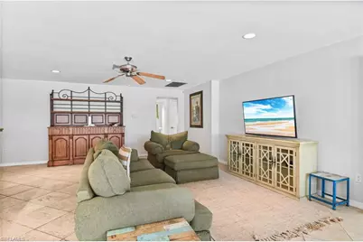 2019 SE 28th Ter, Cape Coral, FL 33904 - Photo 14