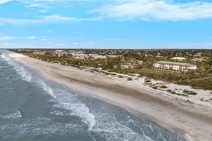 527 E Gulf Dr, Sanibel, FL 33957 - Photo 22