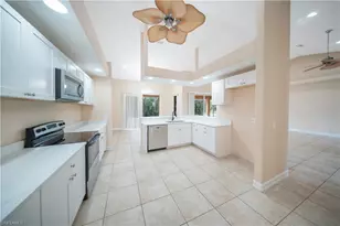 3230 SW 4th Terrace, Cape Coral, FL 33991 - Photo 8