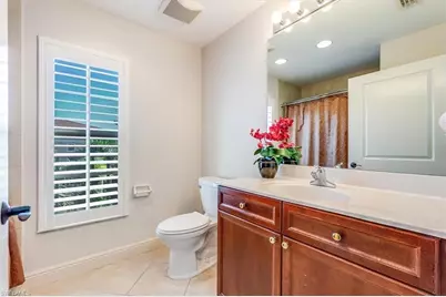 10060 Lake Cove Dr #202, Fort Myers, FL 33908 - Photo 26