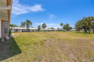 220 Oakmont Pkwy, Lehigh Acres, FL 33936 - Photo 30