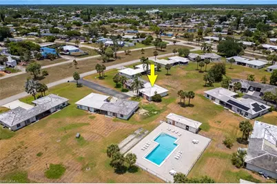 220 Oakmont Pkwy, Lehigh Acres, FL 33936 - Photo 32