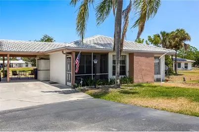 220 Oakmont Pkwy, Lehigh Acres, FL 33936 - Photo 40