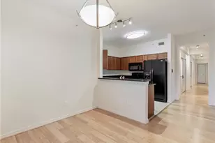 10060 Lake Cove Dr, Fort Myers, FL 33908 - Photo 14