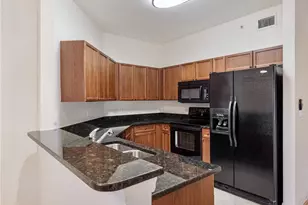 10060 Lake Cove Dr, Fort Myers, FL 33908 - Photo 16