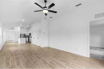 804 Gen D Macarthur Ave, Labelle, FL 33935 - Photo 8