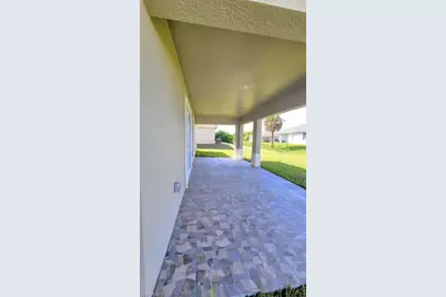 8038 Sunrise Cir, Labelle, FL 33935 - Photo 12