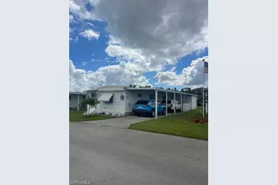 75 Hacienda Blvd, Fort Myers, FL 33905 - Photo 2
