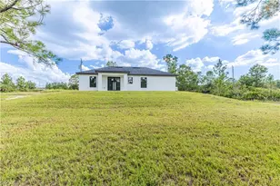 2702 49th St W, Lehigh Acres, FL 33971 - Photo 14