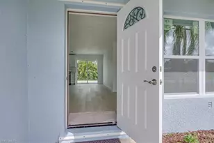 2209 Delta St, Fort Myers, FL 33907 - Photo 6