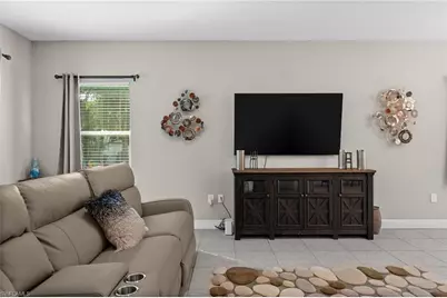 4317 SW 16th Pl, Cape Coral, FL 33914 - Photo 6