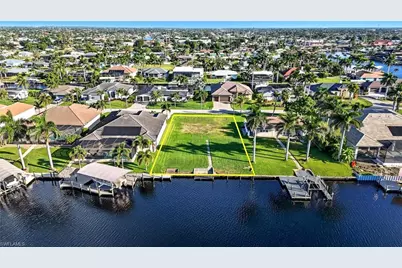 126 SW 50th St, Cape Coral, FL 33914 - Photo 8