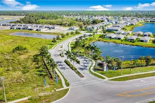 8880 Cascade Price Cir, North Fort Myers, FL 33917 - Photo 28