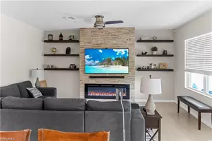 8880 Cascade Price Cir, North Fort Myers, FL 33917 - Photo 6