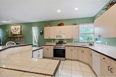 22931 Williams Dr, North Fort Myers, FL 33917 - Photo 8